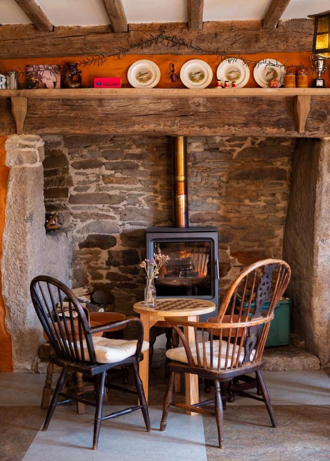 The Leaping Salmon Hotel Yelverton Eksteriør billede